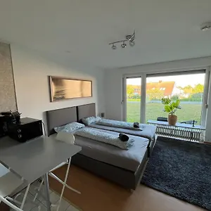 Ruhige Sonnige Mit Rooftopterrasse Nahe Universitaet Apartment